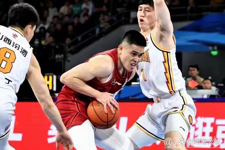 5月2日季后赛精彩战：北京对阵山西